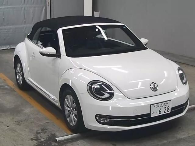 555 Volkswagen The beetle 16CBZK 2013 г. (ZIP Tokyo)